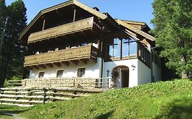 Haus Vucsina